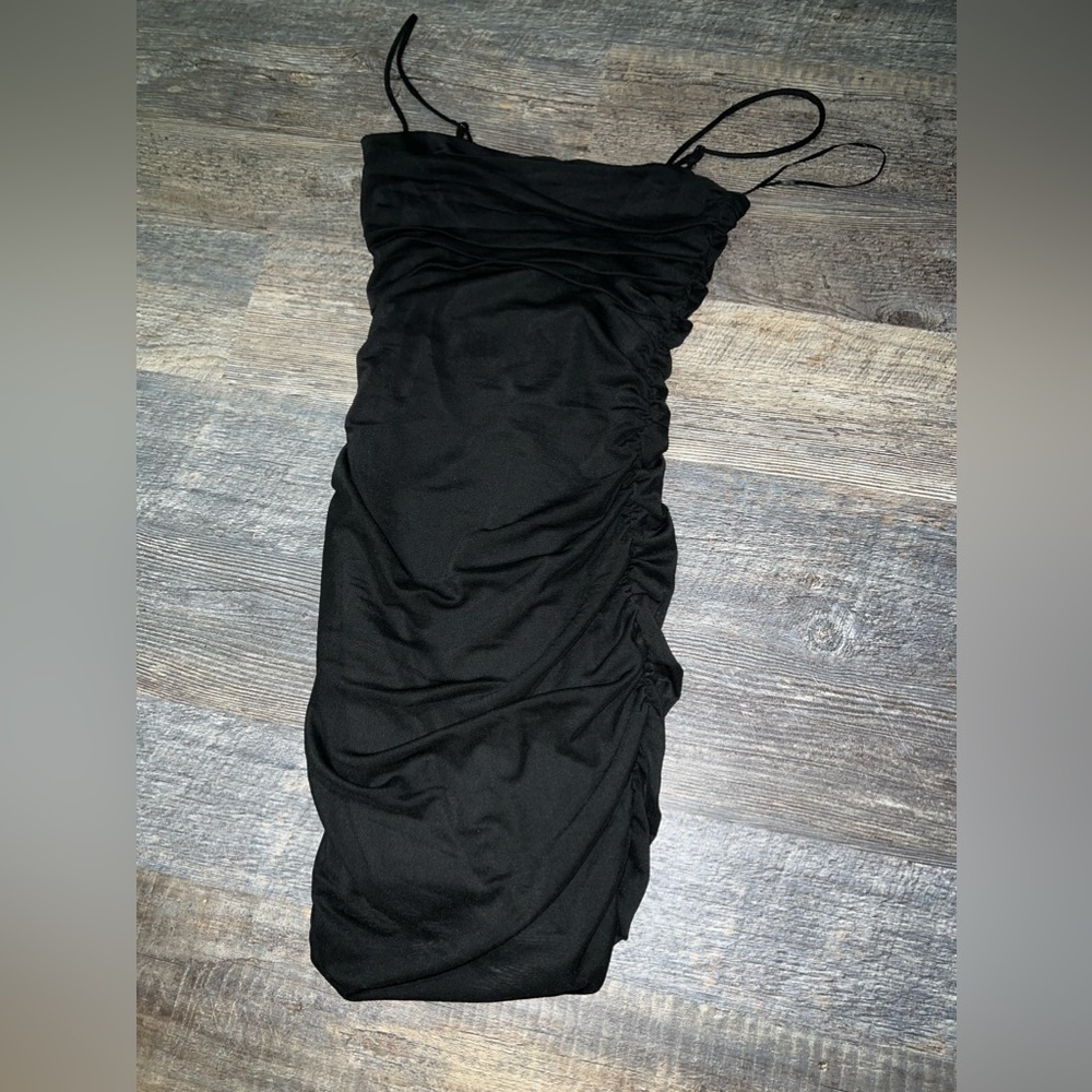 Garage dress